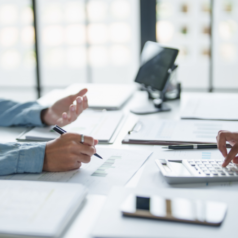 Every stay managed by Mario Select Premium has protocol, photos and report. No surprises.

